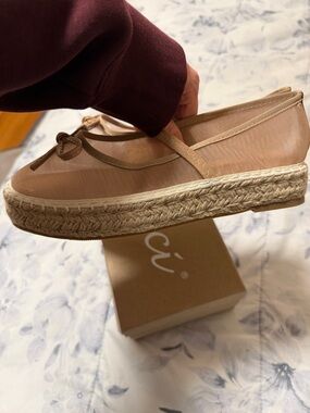 NEW Womens Mesh Espadrilles Shoes by CCOCCI Sz 9 Bijou / Taupe